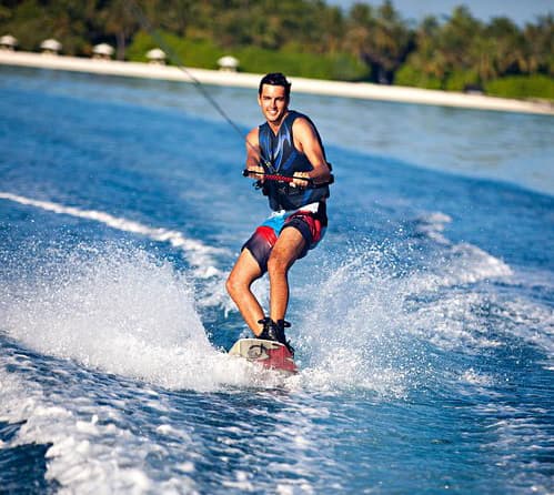 Sesión de wakeboard en Manilva - imagen 1